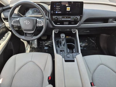 2026 Toyota Highlander XLE