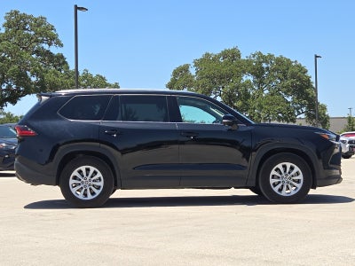 2025 Toyota Highlander XLE