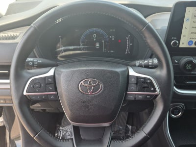 2025 Toyota Highlander XLE