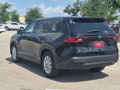 2025 Toyota Highlander XLE
