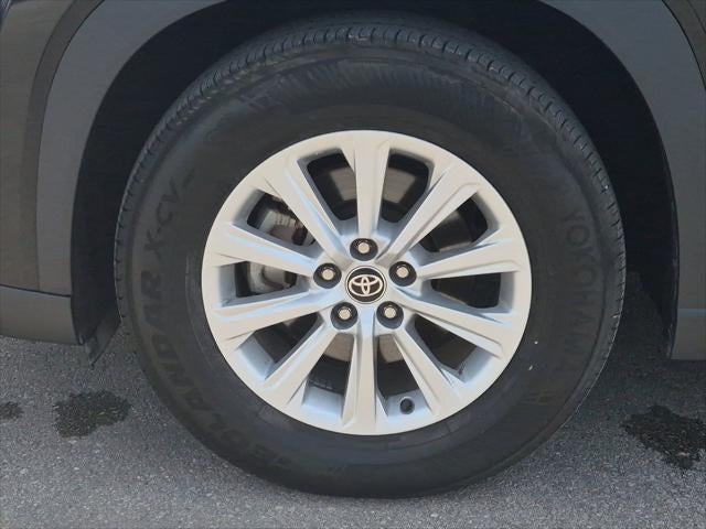 2025 Toyota Highlander XLE