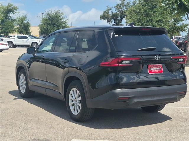 2025 Toyota Highlander XLE