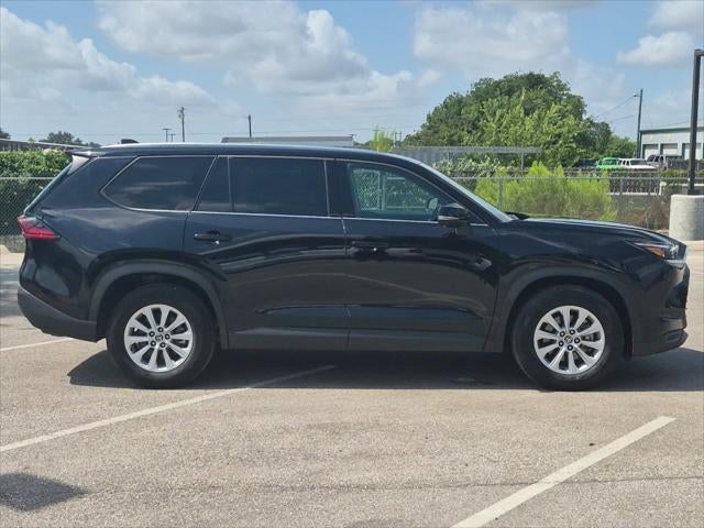 2025 Toyota Highlander XLE