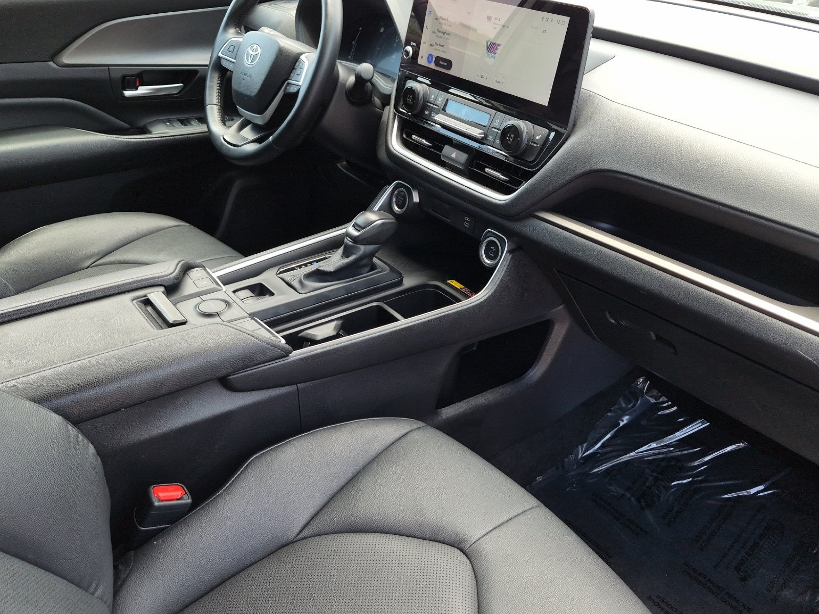 2025 Toyota Highlander XLE