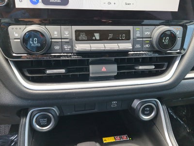 2025 Toyota Highlander XLE