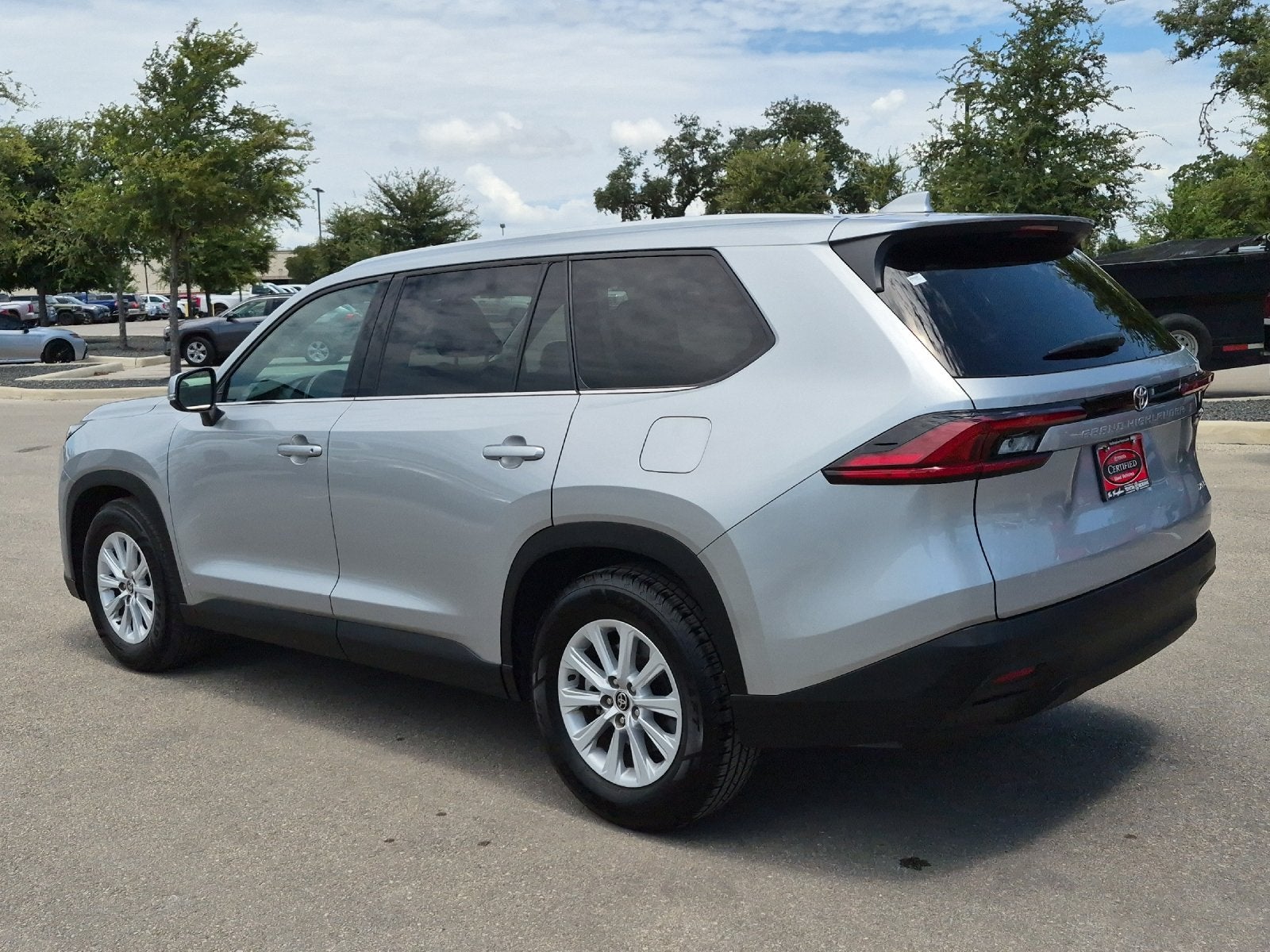 2025 Toyota Highlander XLE