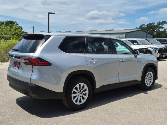 2025 Toyota Highlander XLE