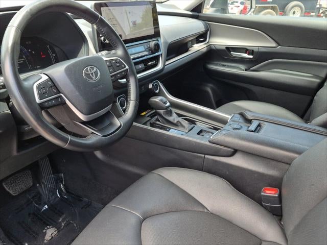 2025 Toyota Highlander XLE