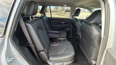 2025 Toyota Grand Highlander XLE