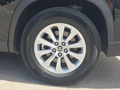 2025 Toyota Highlander XLE