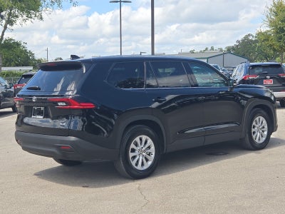 2025 Toyota Highlander XLE