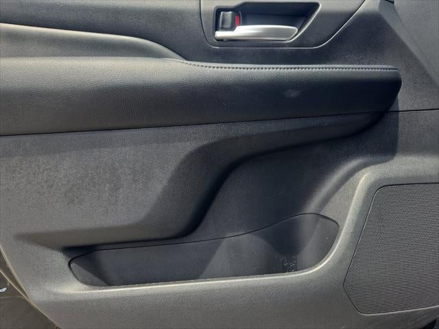 2025 Toyota Highlander XLE