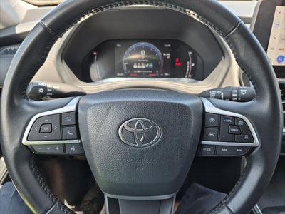 2025 Toyota Highlander XLE