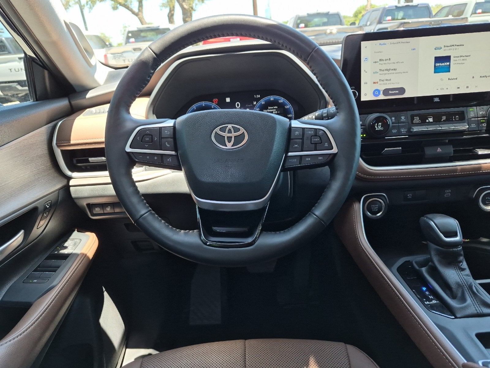 2026 Toyota Highlander Platinum