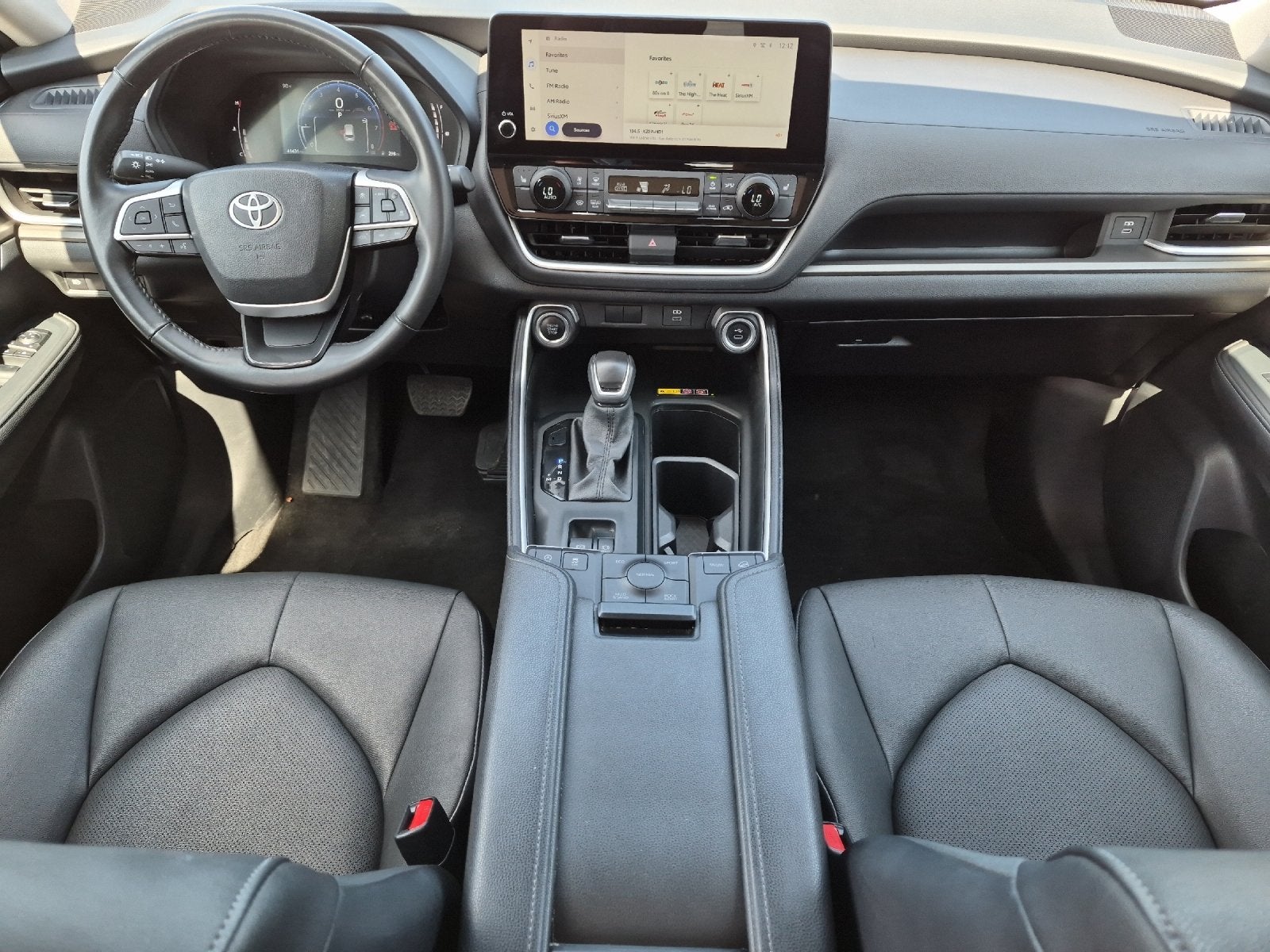 2025 Toyota Highlander XLE