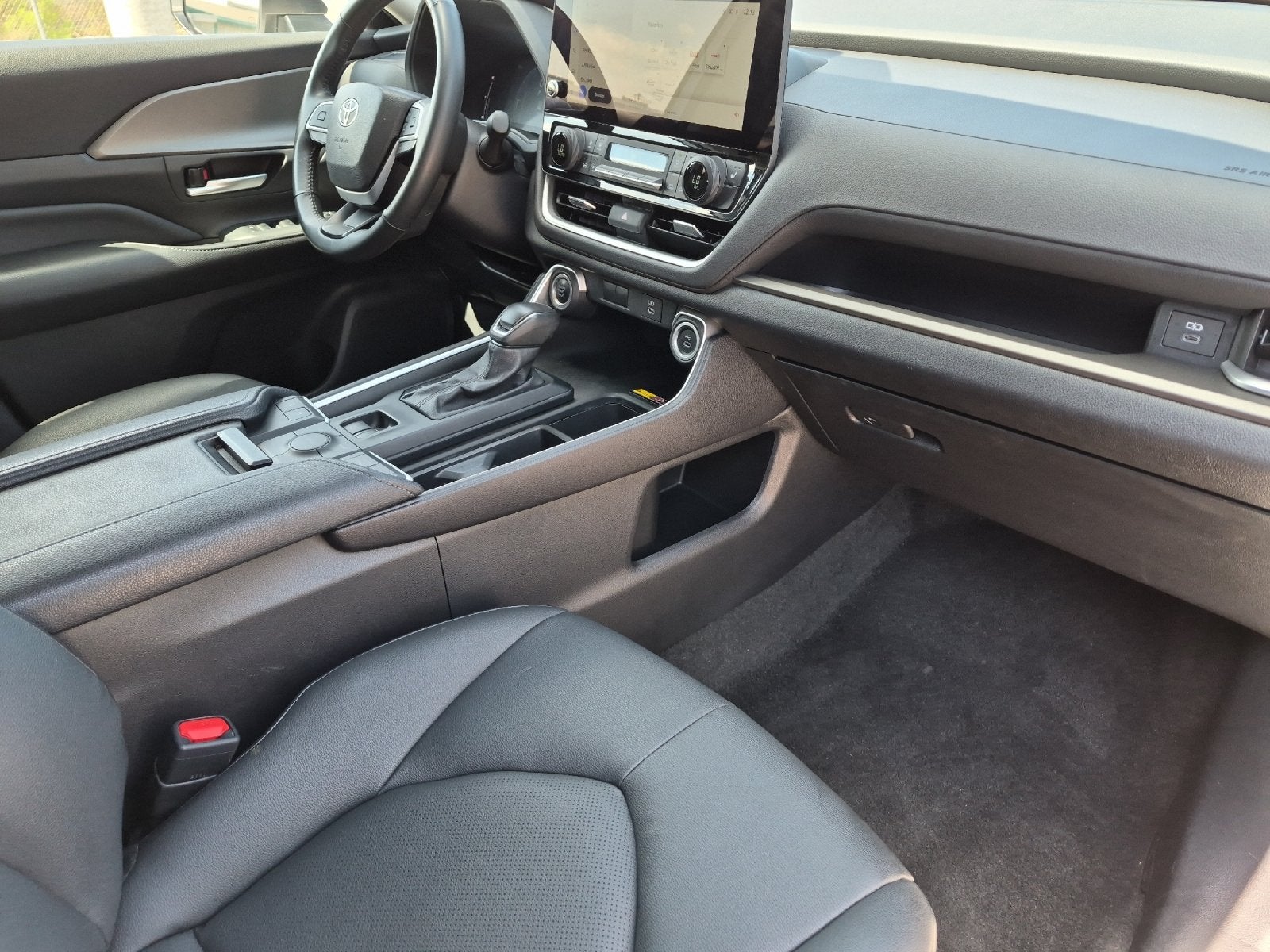 2025 Toyota Highlander XLE