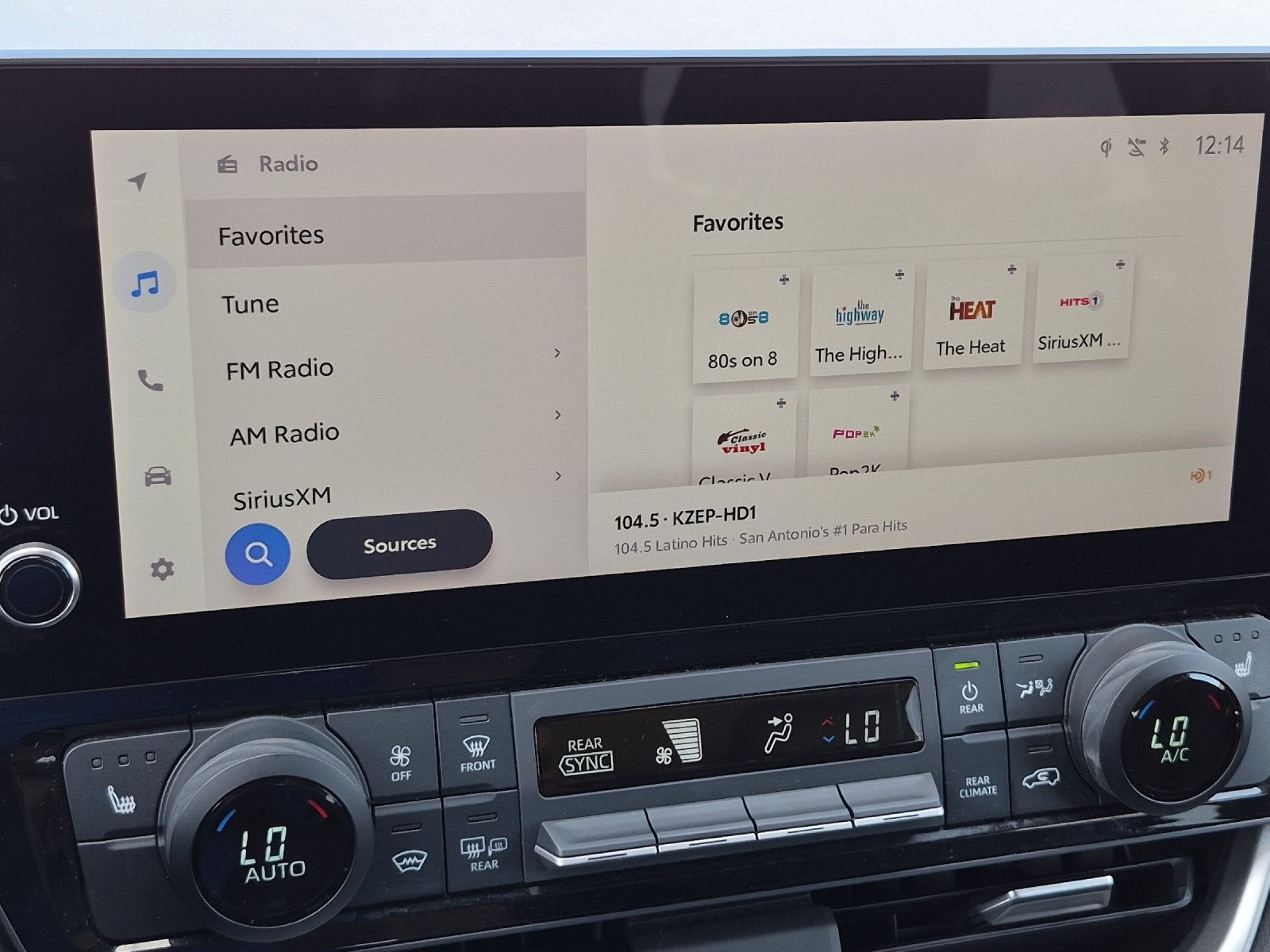 2025 Toyota Highlander XLE