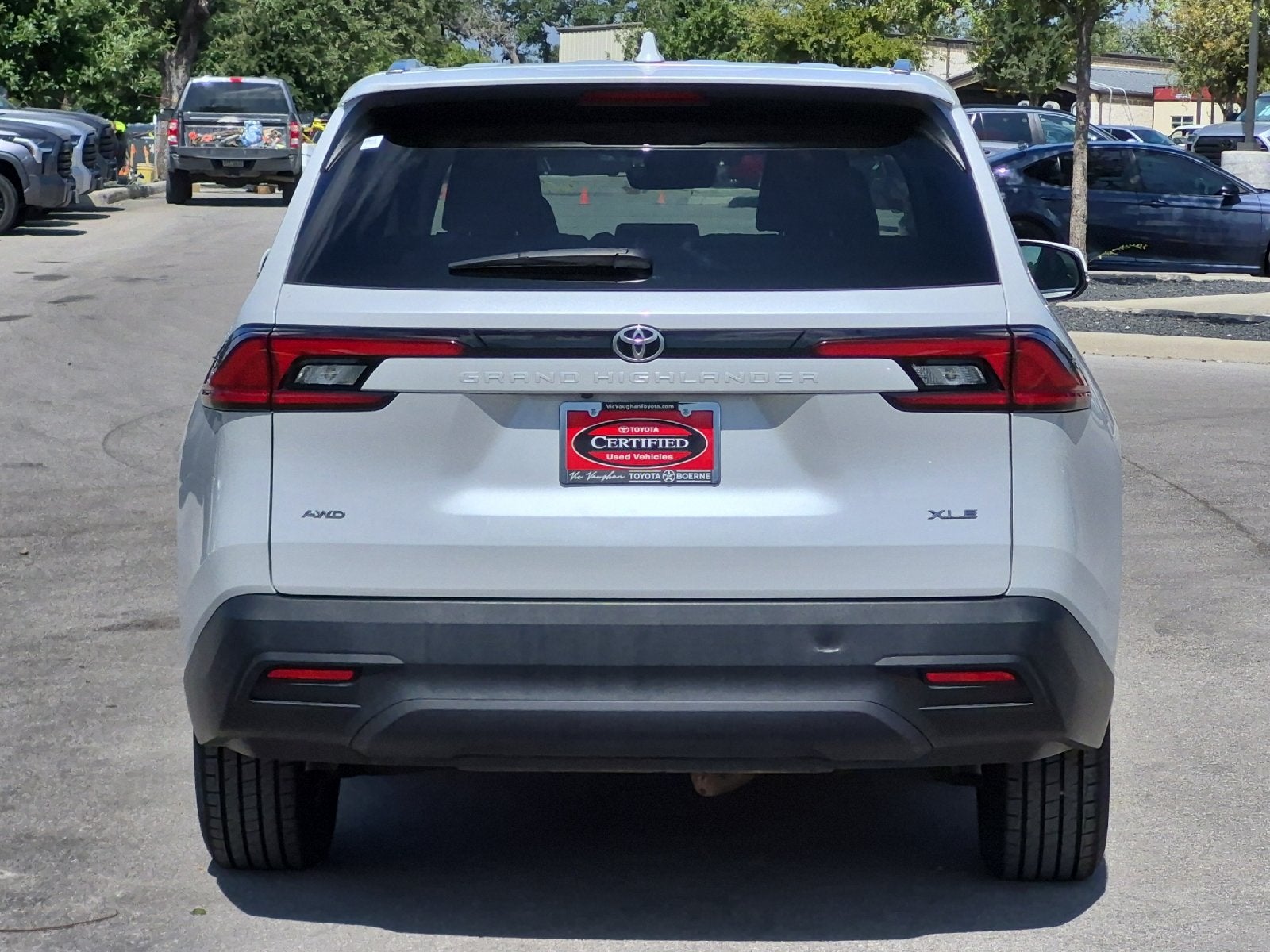 2025 Toyota Highlander XLE