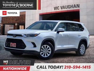 2025 Toyota Highlander XLE