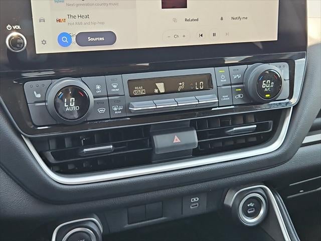 2025 Toyota Highlander XLE