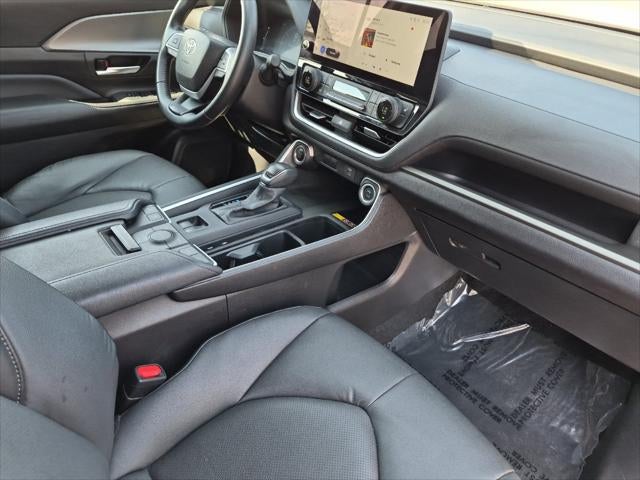2025 Toyota Grand Highlander XLE