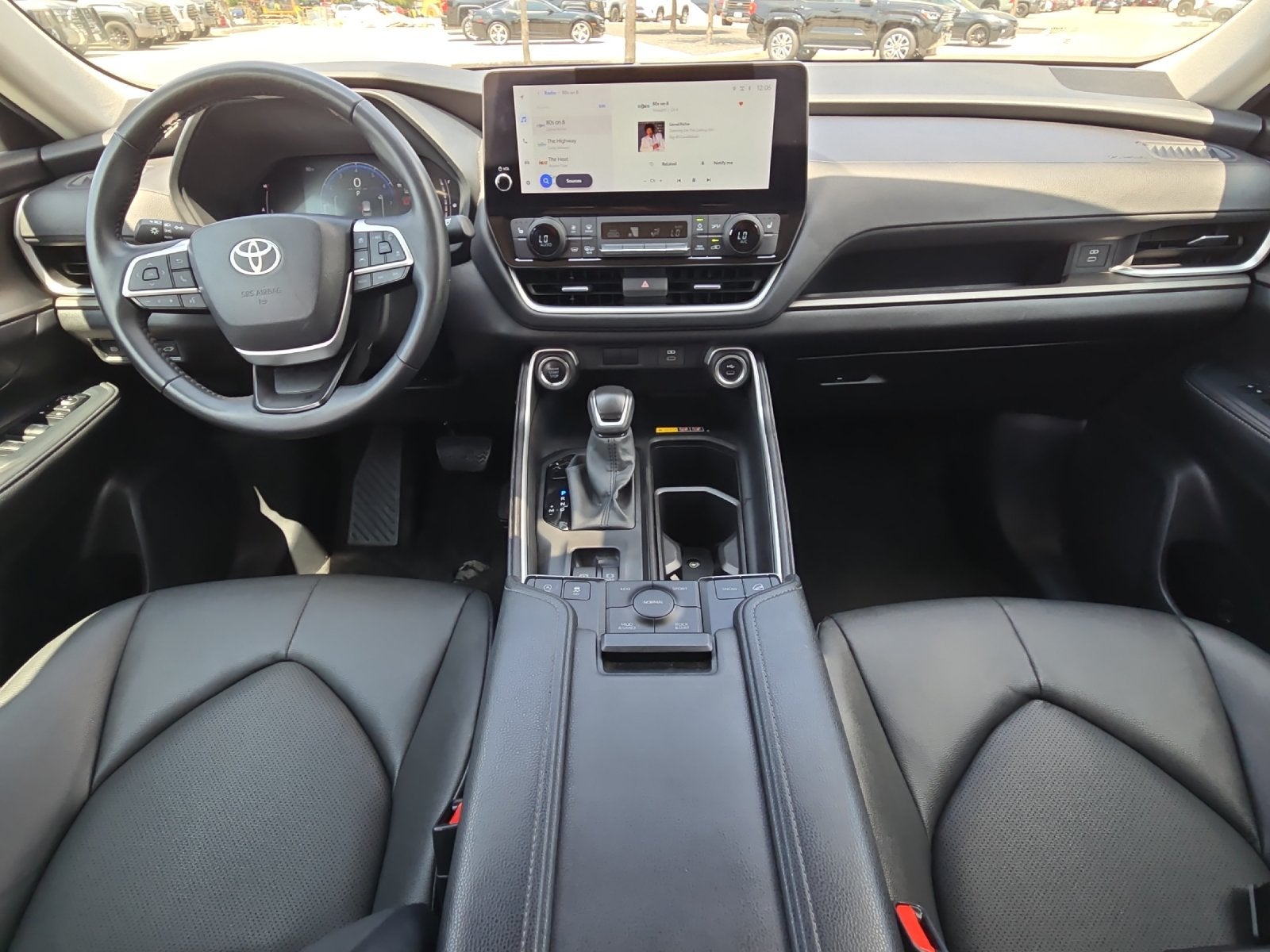 2025 Toyota Highlander XLE