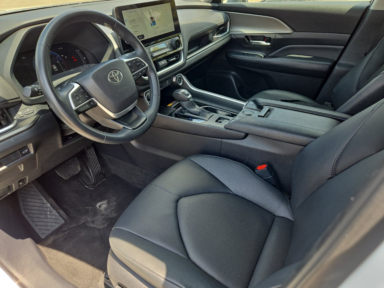 2025 Toyota Highlander XLE