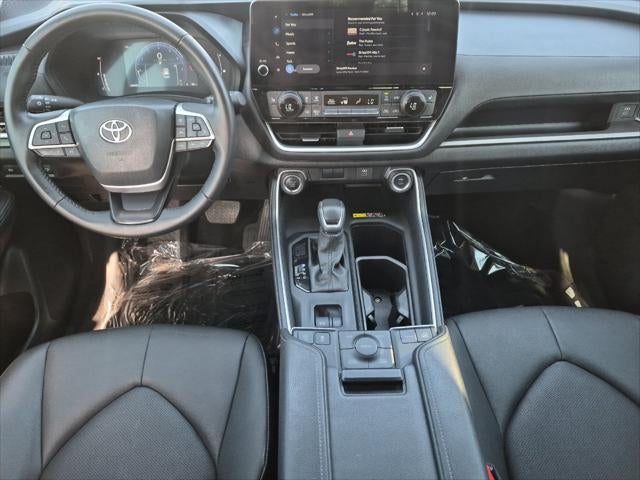 2025 Toyota Grand Highlander XLE