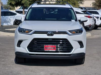 2025 Toyota Grand Highlander XLE