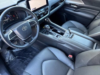 2024 Toyota Grand Highlander XLE
