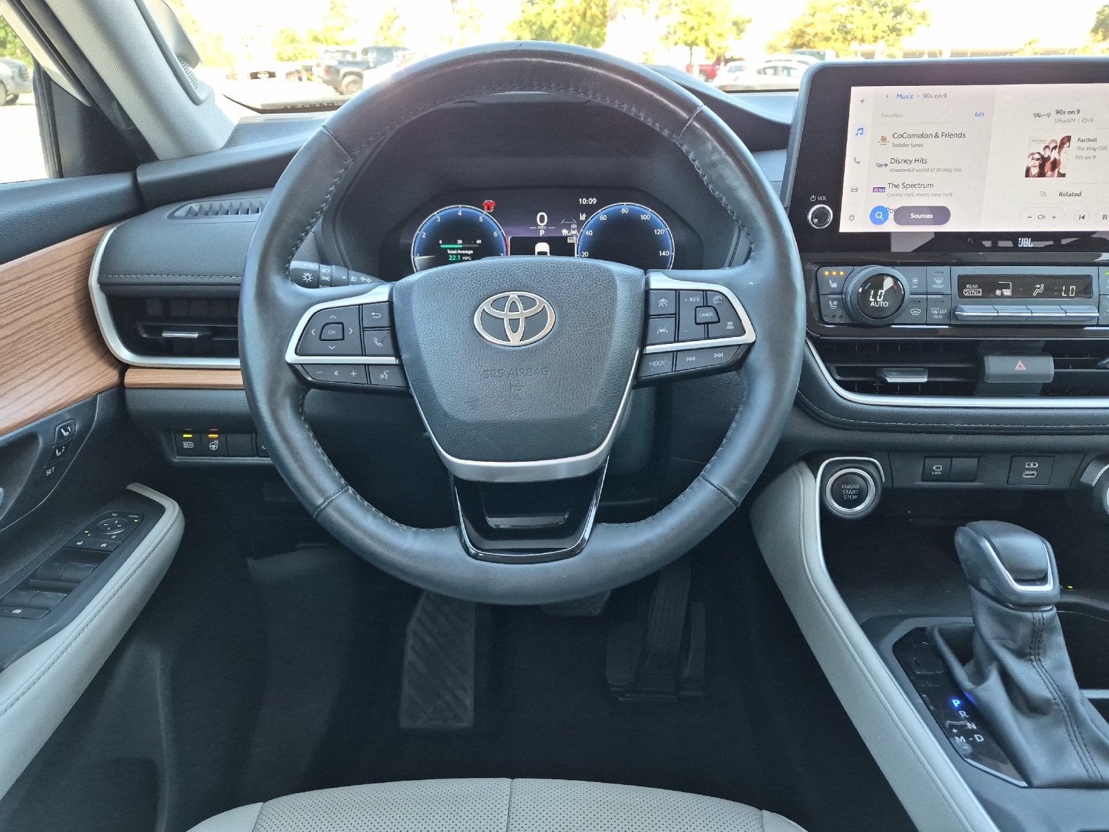 2024 Toyota Highlander Platinum