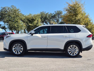 2024 Toyota Highlander Platinum