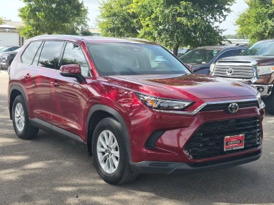 2024 Toyota Highlander XLE