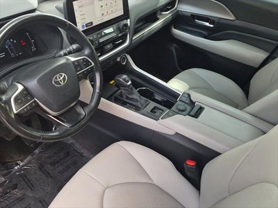 2024 Toyota Highlander XLE