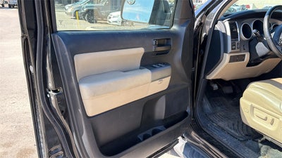 2012 Toyota Sequoia SR5 5.7L