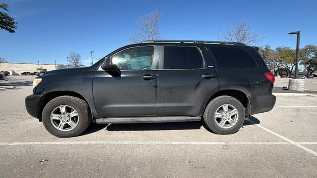 2012 Toyota Sequoia SR5 5.7L
