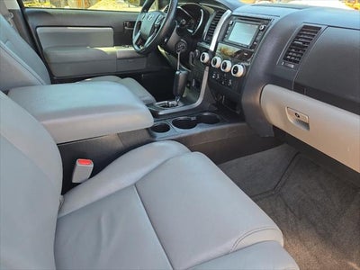 2019 Toyota Sequoia SR5 5.7L