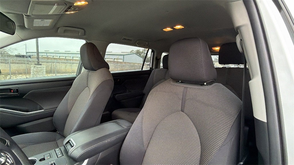 2021 Toyota Highlander L