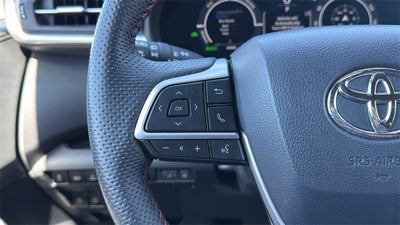 2025 Toyota Sienna XSE 7 Passenger