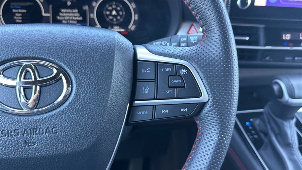 2025 Toyota Sienna XSE 7 Passenger