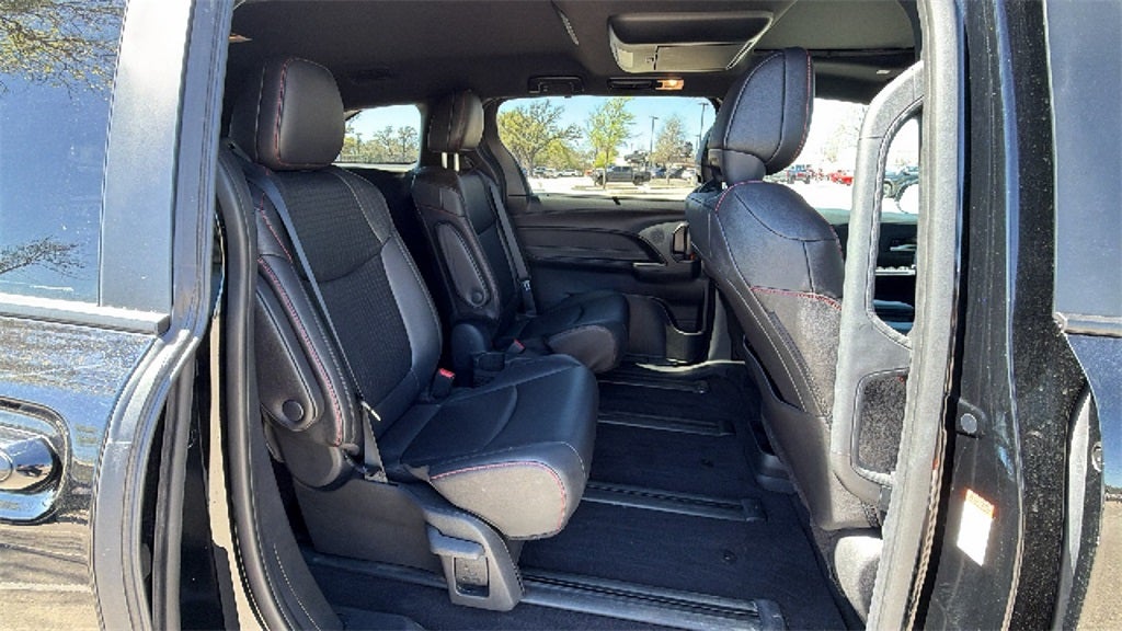 2025 Toyota Sienna XSE 7 Passenger