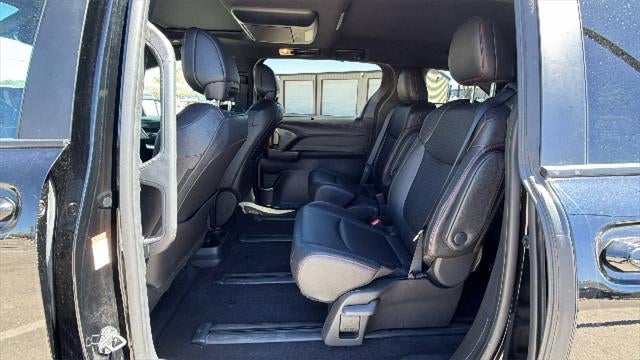 2025 Toyota Sienna XSE 7 Passenger