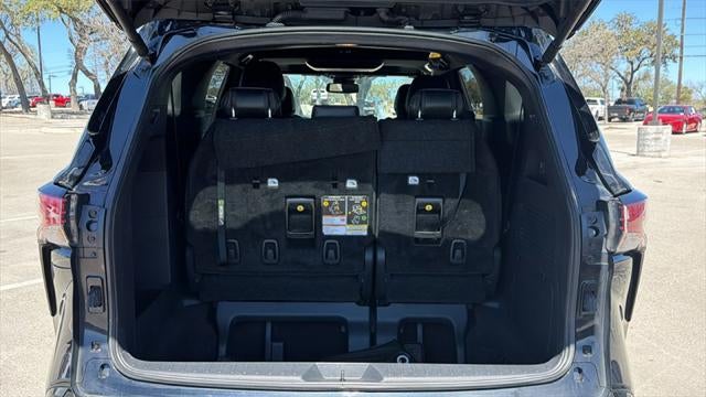2025 Toyota Sienna XSE 7 Passenger