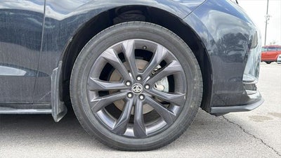 2025 Toyota Sienna XSE 7 Passenger