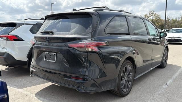 2025 Toyota Sienna XSE 7 Passenger