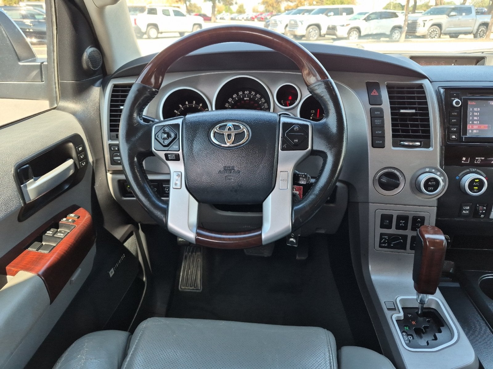 2014 Toyota Sequoia Platinum