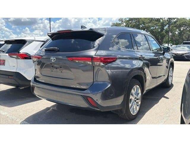 2021 Toyota Highlander Limited