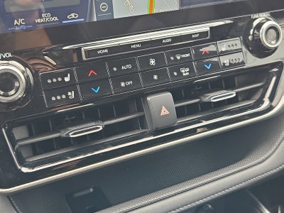 2022 Toyota Highlander Hybrid Platinum