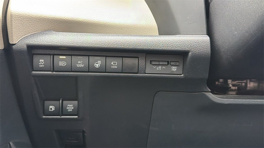 2021 Toyota Sienna Platinum 7 Passenger