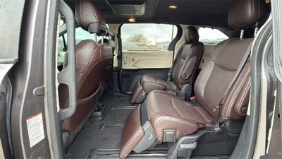 2021 Toyota Sienna Platinum 7 Passenger
